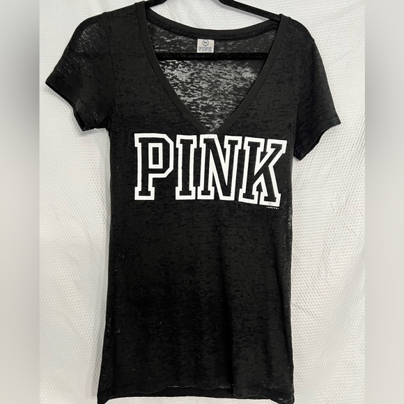 Victoria Secret PINK black logo tee women’s size XS - Picture 1 of 8